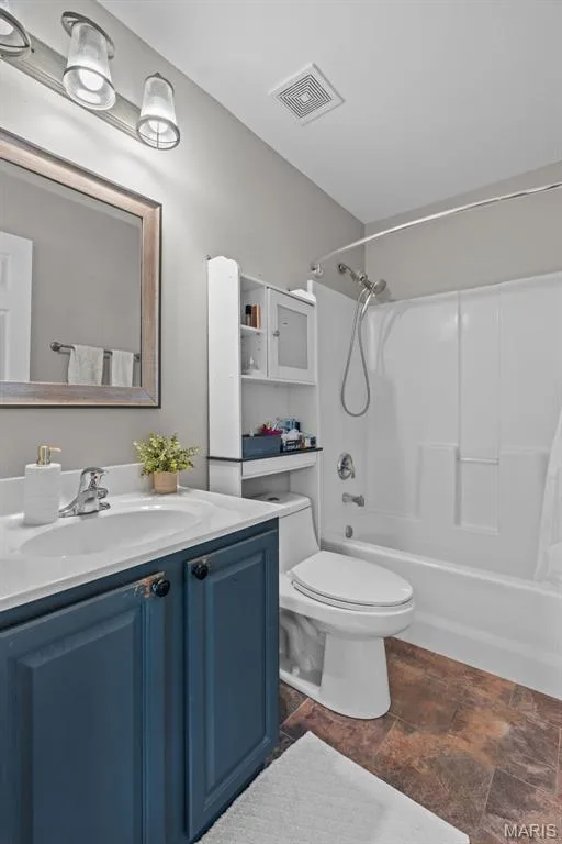 59 E Homefield Point Ct, O'Fallon, MO 63366 — listing photo 15 of 33