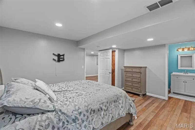 LL Bedroom — 59 E Homefield Point Ct, O'Fallon, MO 63366