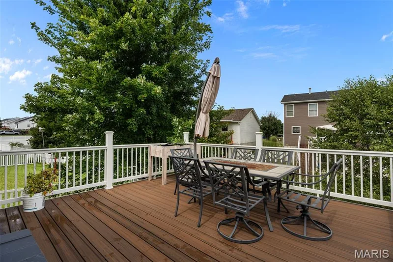 59 E Homefield Point Ct, O'Fallon, MO 63366 — listing photo 31 of 33