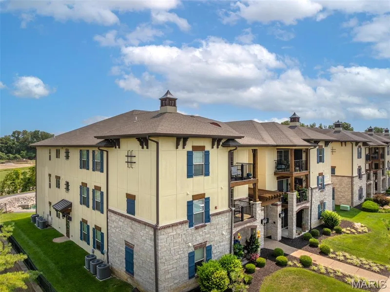 723 Bordeaux Way, St Peters, MO 63376 — listing photo 27 of 32