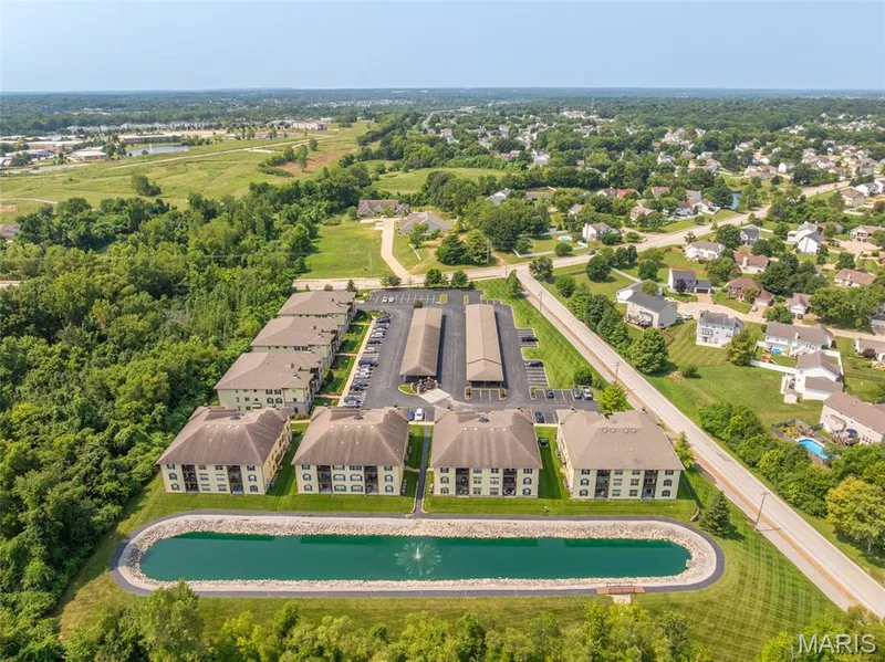 723 Bordeaux Way, St Peters, MO 63376 — listing photo 30 of 32
