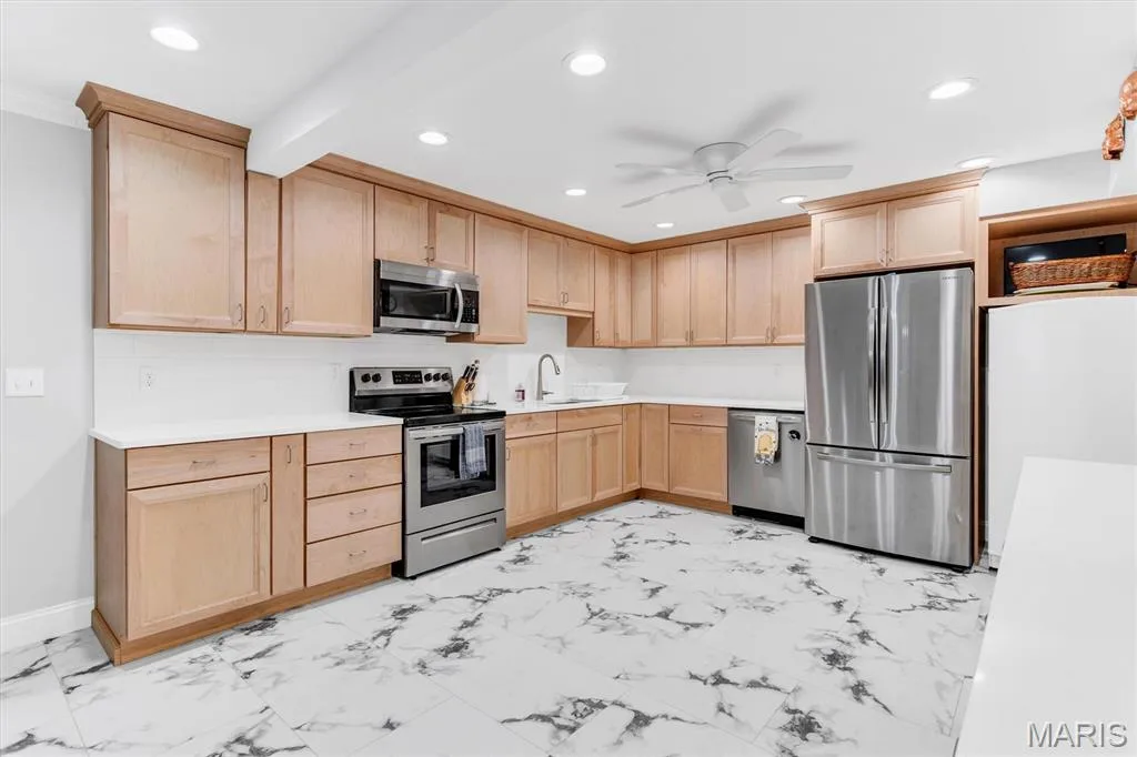 15046 Claymoor Court #2, Chesterfield, MO 63017 — listing photo 1 of 46