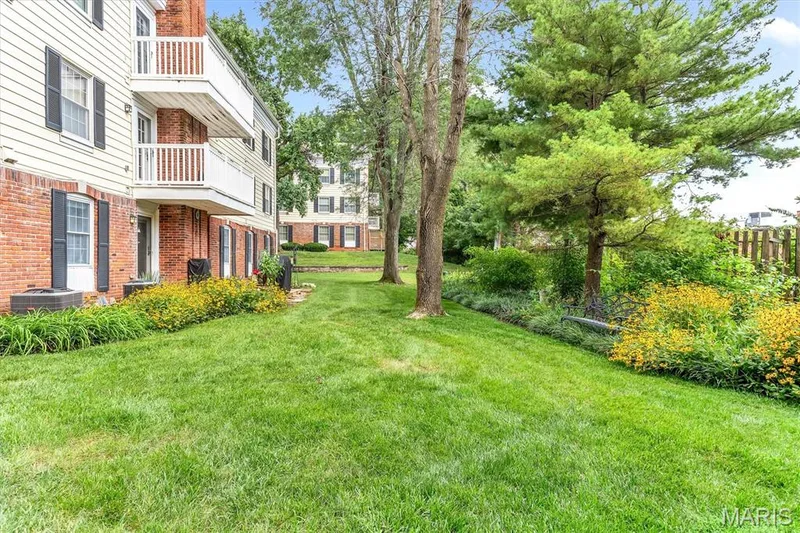 Backyard — 15046 Claymoor Court #2, Chesterfield, MO 63017