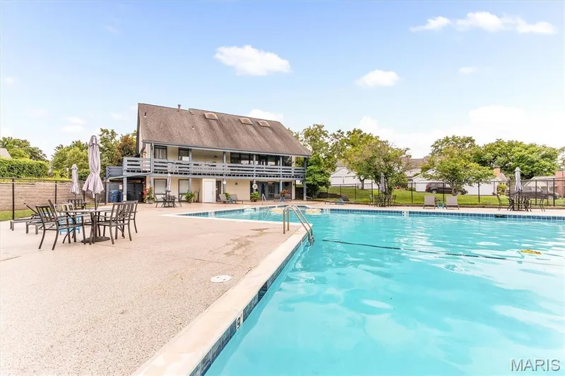 Large development pool. Great community space, for parties and gatherings — 15046 Claymoor Court #2, Chesterfield, MO 63017