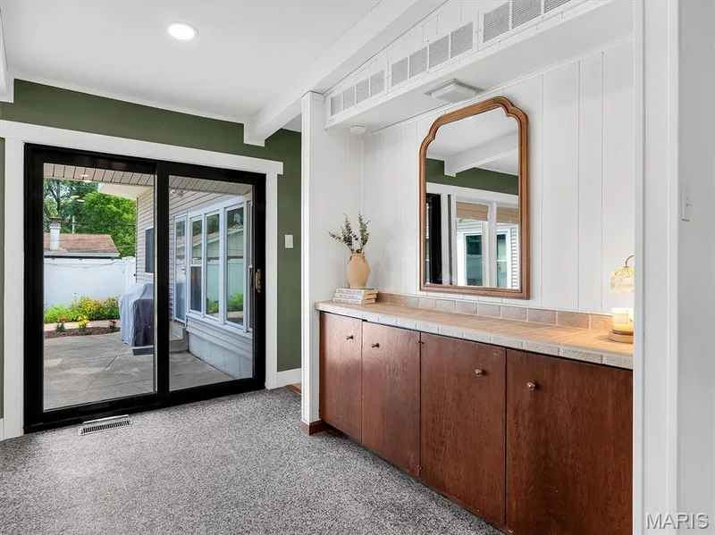22 La Gorce Drive, Chesterfield, MO 63017 — listing photo 11 of 36