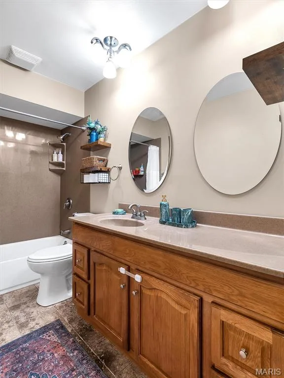 22 La Gorce Drive, Chesterfield, MO 63017 — listing photo 21 of 36