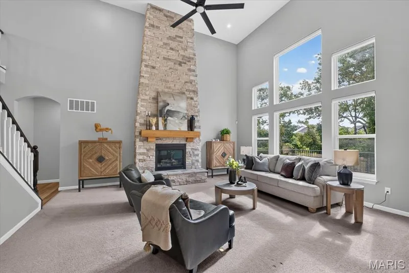 906 Memsie Park Court, O'Fallon, MO 63368 — listing photo 7 of 50