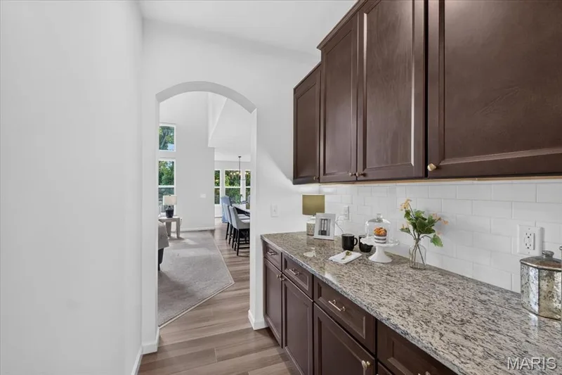 906 Memsie Park Court, O'Fallon, MO 63368 — listing photo 10 of 50