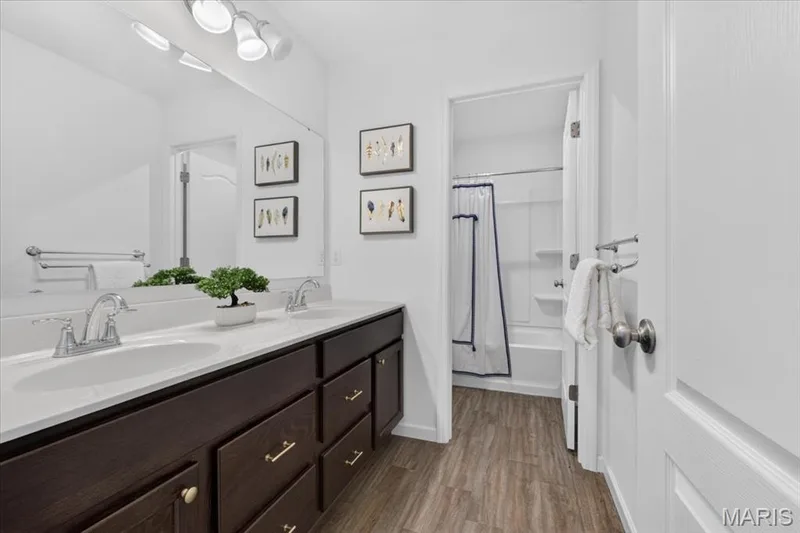 906 Memsie Park Court, O'Fallon, MO 63368 — listing photo 35 of 50