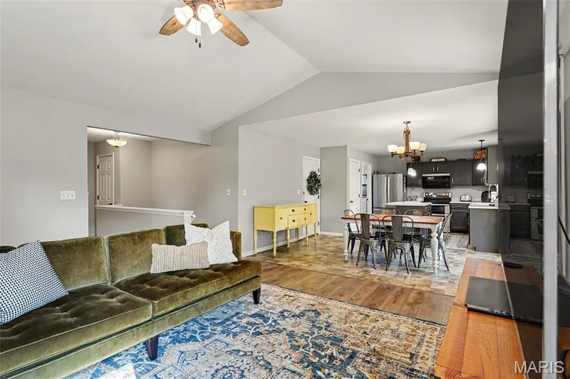 130 Stone Post Lane, Wentzville, MO 63385 — listing photo 7 of 29