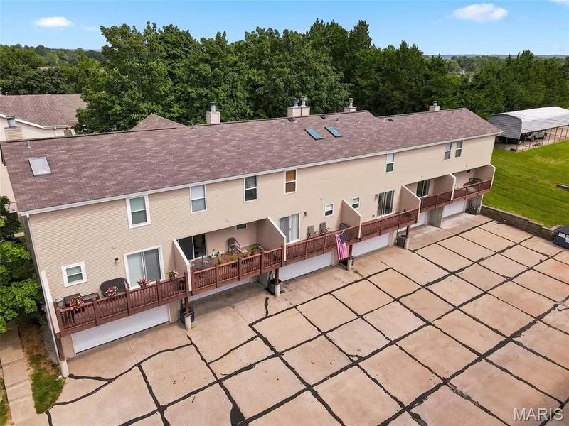 Subdivision Pool and plenty of green space and parking and guest parking area. — 40 Trailside Court #2, St Peters, MO 63303