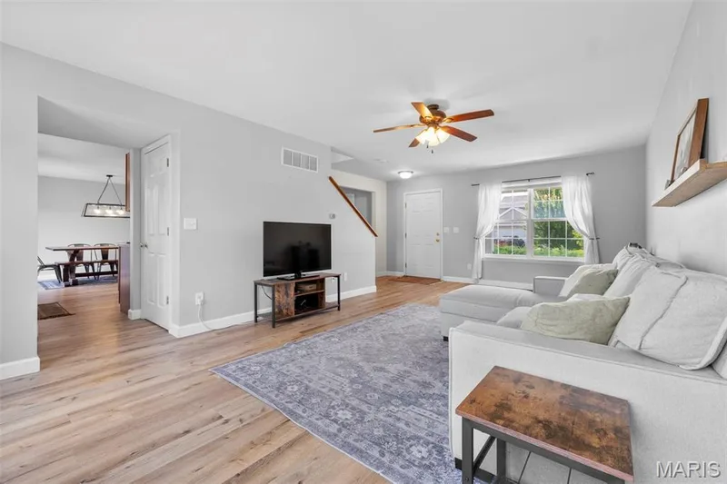 108 Wabash Spur Drive, O'Fallon, MO 63366 — listing photo 3 of 24