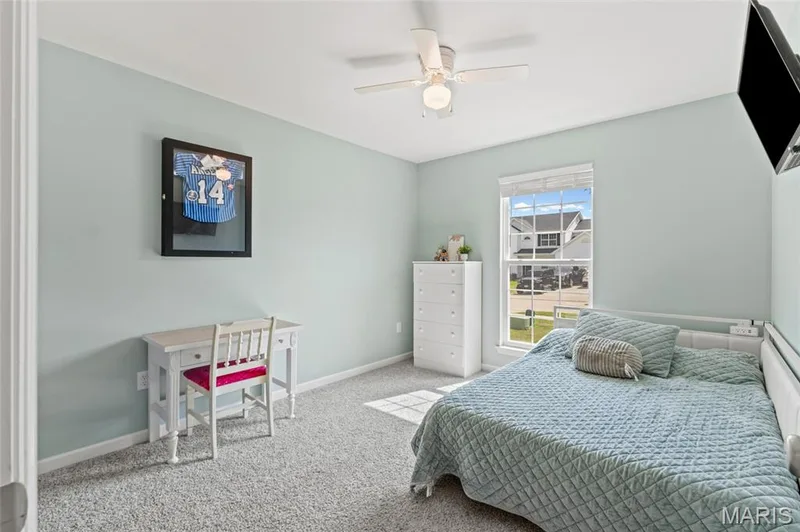 811 Crestwood Court, O'Fallon, MO 63366 — listing photo 18 of 27