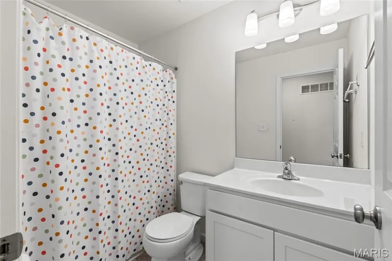 811 Crestwood Court, O'Fallon, MO 63366 — listing photo 21 of 27