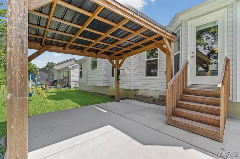 811 Crestwood Court, O'Fallon, MO 63366 — listing photo 23 of 27