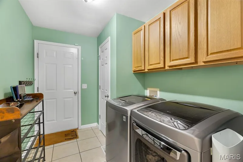3808 Bedford Pointe Drive, Wentzville, MO 63385 — listing photo 21 of 39