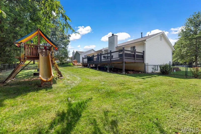 3808 Bedford Pointe Drive, Wentzville, MO 63385 — listing photo 34 of 39