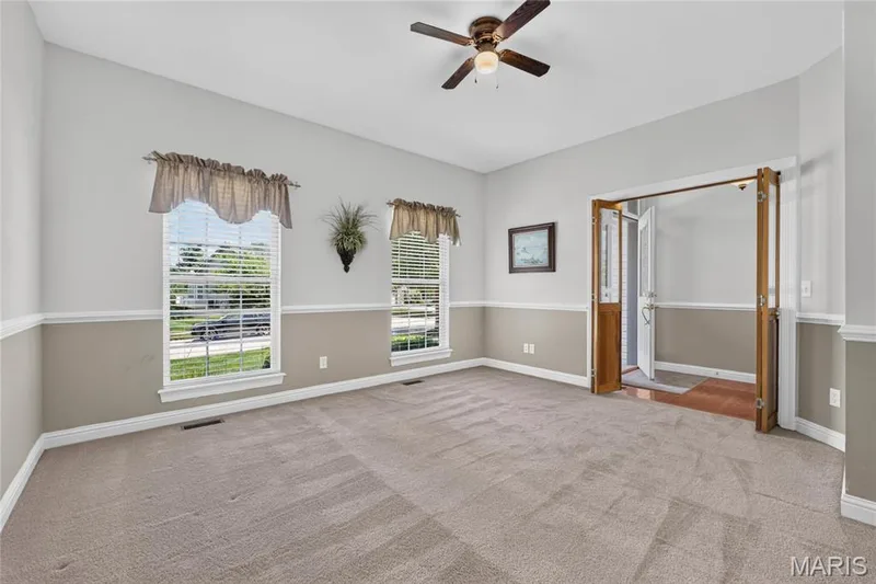 115 Long And Winding Road, St Peters, MO 63376 — listing photo 8 of 29