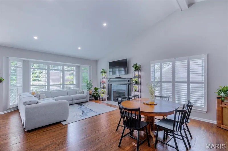 830 Harmony Terrace, Lake St. Louis, MO 63367 — listing photo 7 of 47