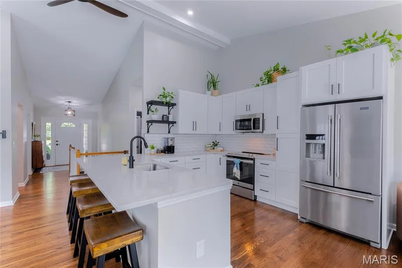 830 Harmony Terrace, Lake St. Louis, MO 63367 — listing photo 14 of 47