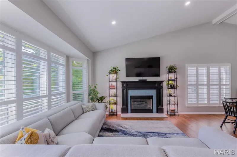 830 Harmony Terrace, Lake St. Louis, MO 63367 — listing photo 18 of 47