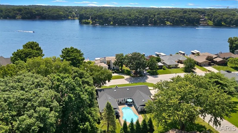 11 Rue Grand Drive, Lake St. Louis, MO 63367 — listing photo 1 of 30