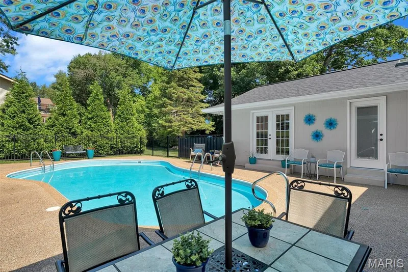 11 Rue Grand Drive, Lake St. Louis, MO 63367 — listing photo 7 of 30