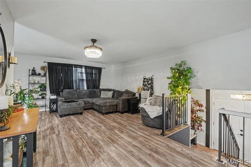 112 Sutters Mill Road, St Peters, MO 63376 — listing photo 5 of 28