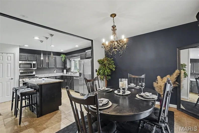112 Sutters Mill Road, St Peters, MO 63376 — listing photo 8 of 28