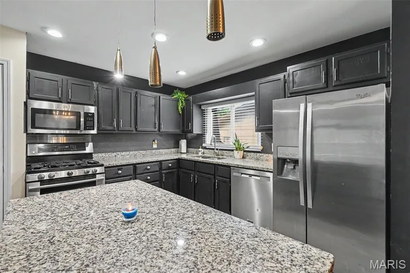 112 Sutters Mill Road, St Peters, MO 63376 — listing photo 9 of 28