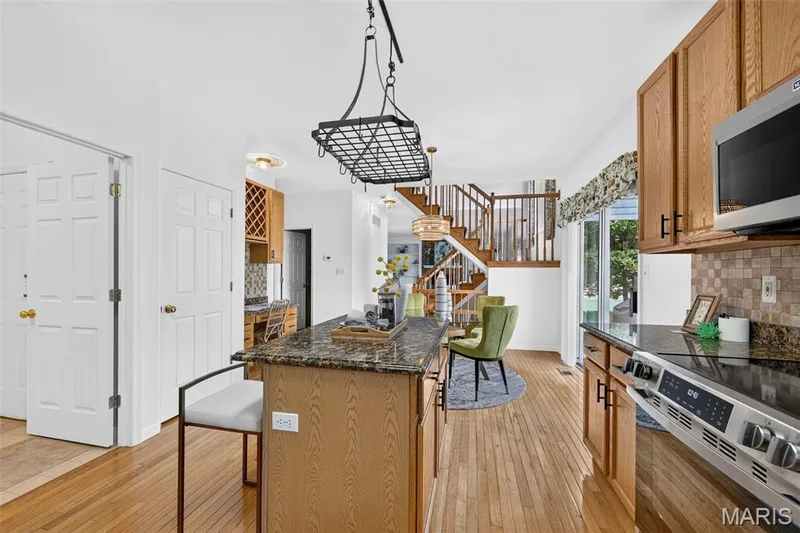 308 Copper Crest Court, St Charles, MO 63304 — listing photo 14 of 41