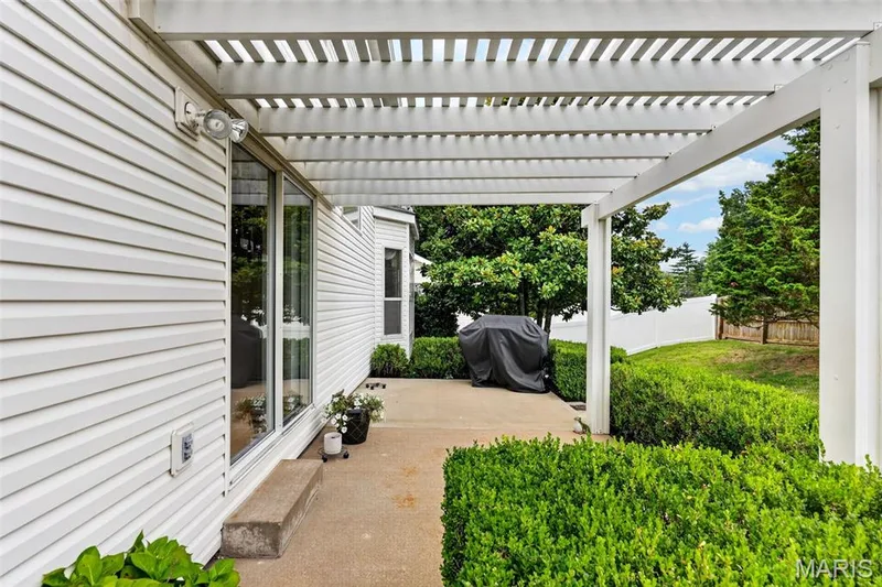 308 Copper Crest Court, St Charles, MO 63304 — listing photo 37 of 41