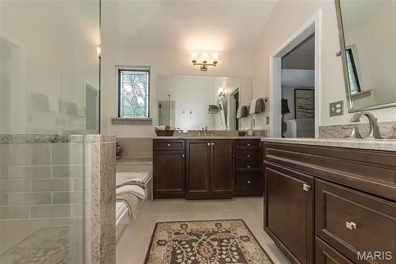 47 Fox Meadows Court, St Charles, MO 63303 — listing photo 33 of 49