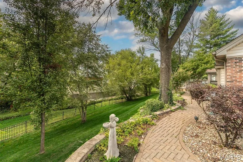47 Fox Meadows Court, St Charles, MO 63303 — listing photo 46 of 49