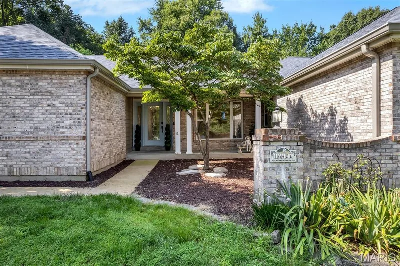 16426 Prestwick Place Lane, Wildwood, MO 63011 — listing photo 4 of 68