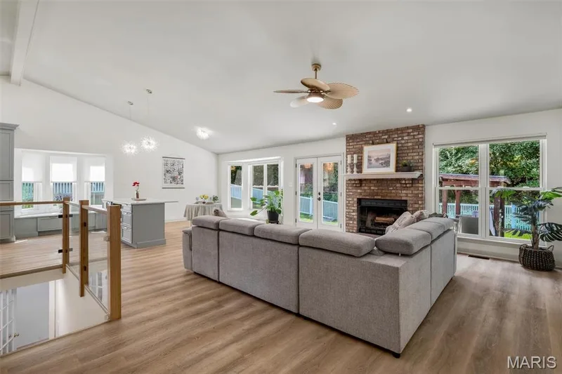 16426 Prestwick Place Lane, Wildwood, MO 63011 — listing photo 16 of 68