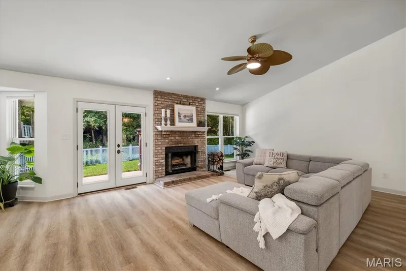 16426 Prestwick Place Lane, Wildwood, MO 63011 — listing photo 18 of 68