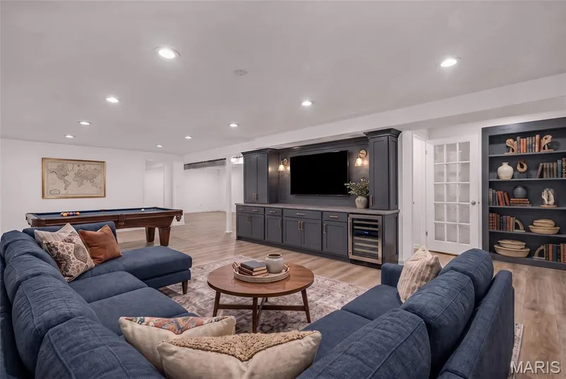 Virtually staged — 16426 Prestwick Place Lane, Wildwood, MO 63011