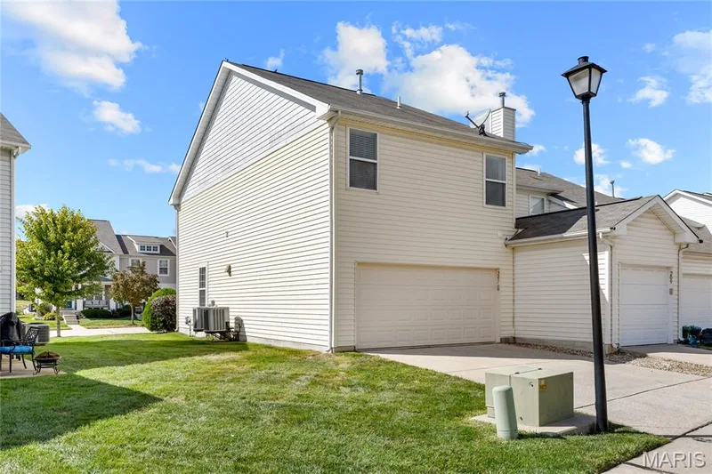 207 Countryshire Drive, O'Fallon, MO 63367 — listing photo 20 of 22