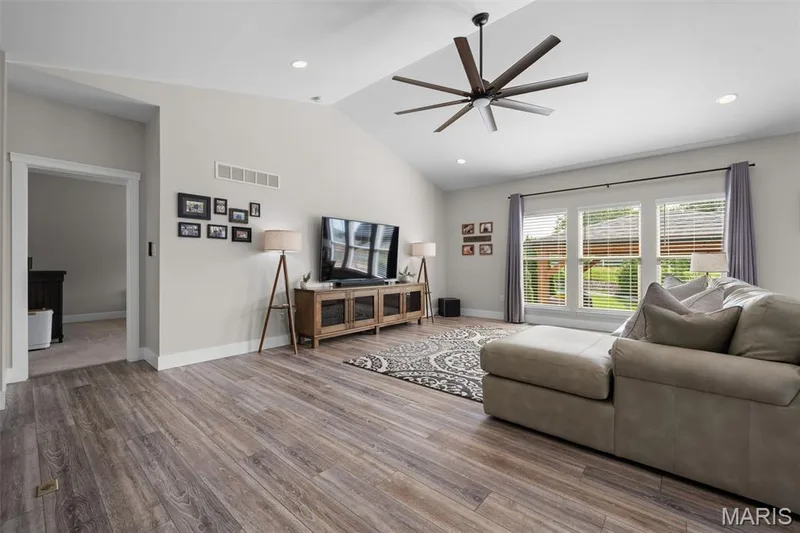 108 Prairie Wind Drive, Wentzville, MO 63385 — listing photo 11 of 57