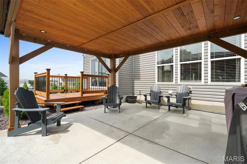 108 Prairie Wind Drive, Wentzville, MO 63385 — listing photo 15 of 57