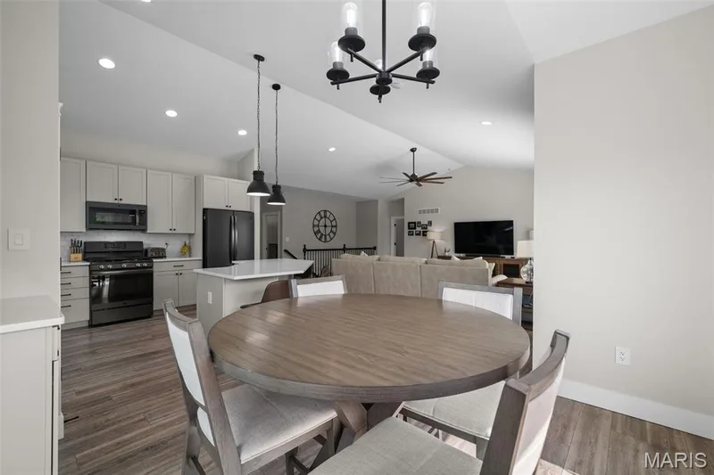 108 Prairie Wind Drive, Wentzville, MO 63385 — listing photo 17 of 57