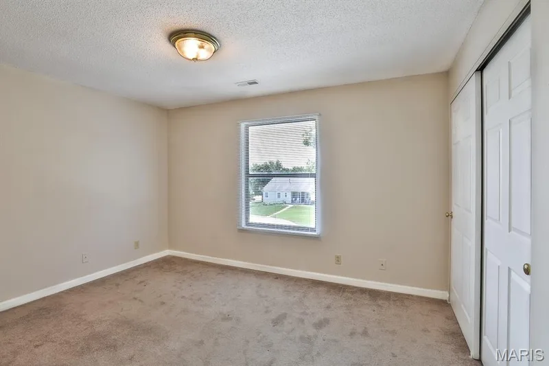 1615 Summergate Parkway #M, St Charles, MO 63303 — listing photo 14 of 26