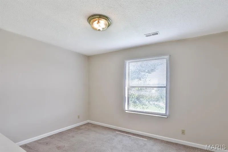 1615 Summergate Parkway #M, St Charles, MO 63303 — listing photo 16 of 26