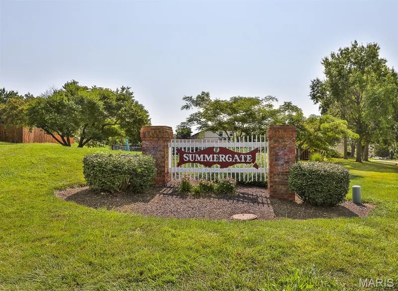 1615 Summergate Parkway #M, St Charles, MO 63303 — listing photo 22 of 26