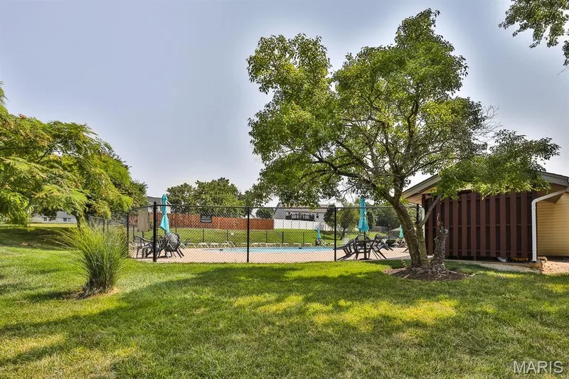 1615 Summergate Parkway #M, St Charles, MO 63303 — listing photo 26 of 26