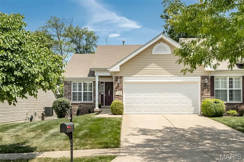 Let's go into a little more detail with our photos this time! — 249 Belmonte Circle, O'Fallon, MO 63368