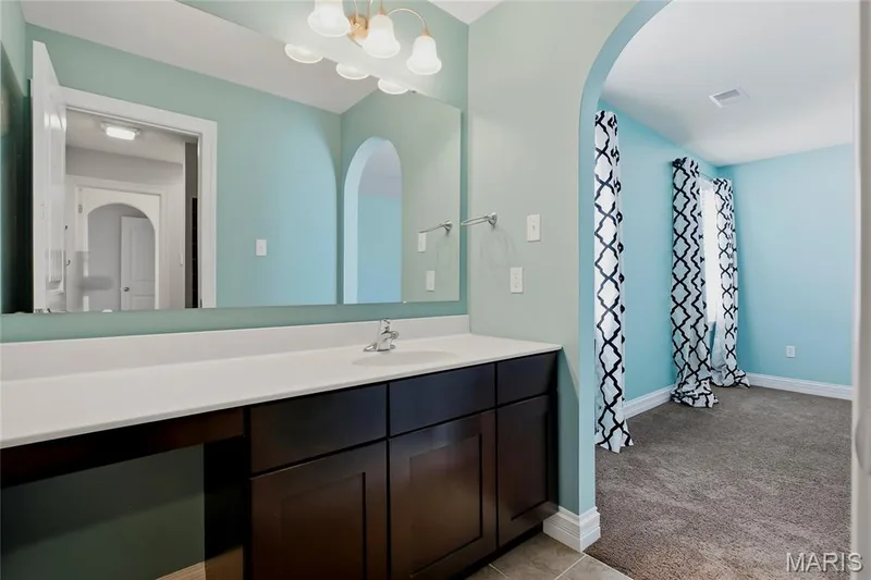 360 Willow Weald Path, Chesterfield, MO 63005 — listing photo 40 of 69