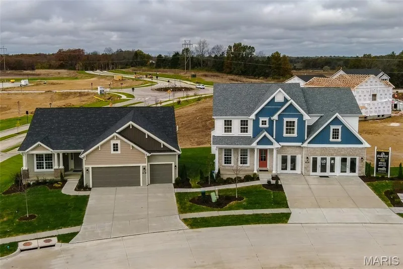 401 Farmhouse Drive, O'Fallon, MO 63385 — listing photo 4 of 21