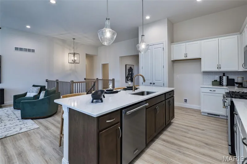 401 Farmhouse Drive, O'Fallon, MO 63385 — listing photo 11 of 21